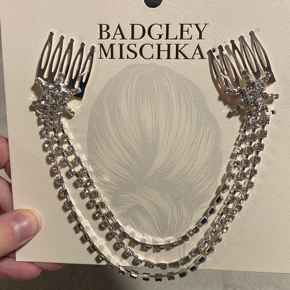Badgley Mischka hair accessory